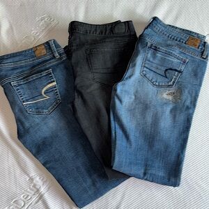 Lot of women’s AE jeans Size 10